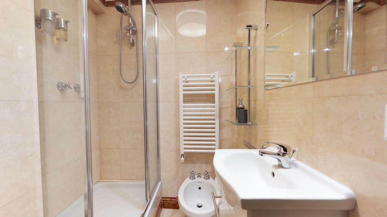 Hemeras Boutique Homes - Design Flat In Milan Fashion District Esterno foto